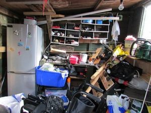 How to Declutter your Garage